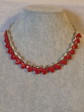 Vintage 60s Red Thermoset Link Choker Necklace